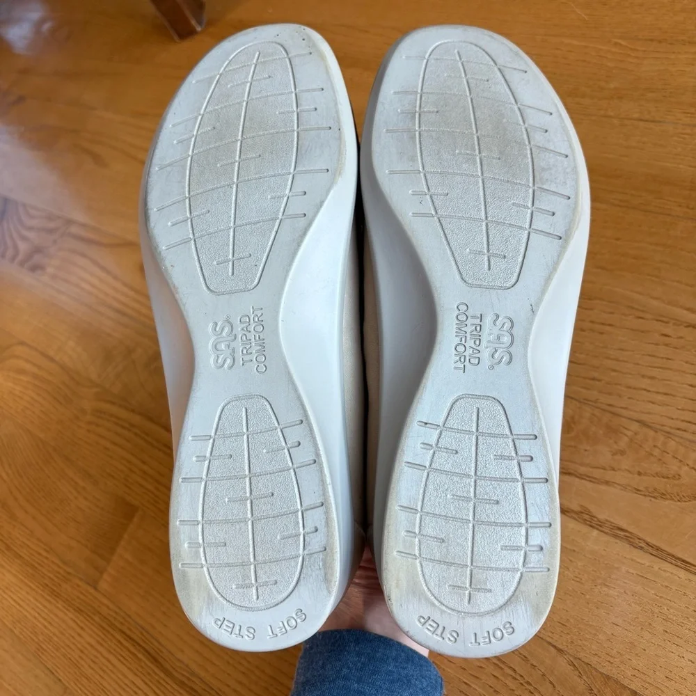 SAS shoes stone tan cream leather Tripad comfort womens made in the USA Size 10
